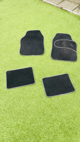 Car mat set grneric - car,